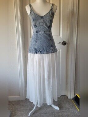 NWOT Moon River Denim Bodice White Chiffon Maxi Dress